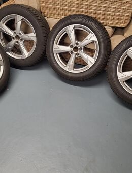 225/55 R18 102V - DOT 24/23 Audi A6 C8 u. andere: neuwertige Bridgestone WR mit orig. Audi Alus, fast neu - Herford (Hansestadt)