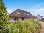 Zweifamilienhaus mit vielfältigen Nutzungsmöglichkeiten in unmittelbarer Nähe zum Strand - Cuxhaven