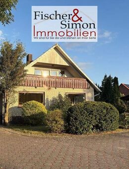 RESERVIERT- großes Wohnhaus mit Potovoltaik, massiver Halle, Nebengebäude u. Weide - Stolzenau