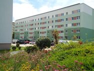 Schöne 2-Raum Wohnung mit Balkon - Calbe (Saale)