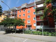 EG-Hochparterre - Umfänglich renovierte 2-Zimmer mit 2 Loggien zzgl. Stellplatz - Freiburg (Breisgau)