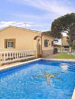 Modernes Ferienhaus an der Costa Brava – privater Pool & Meerblick mieten - Sankt Wendel