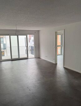 Lichtdurchflutete Neubauwohnung mit zwei Balkonen - stilvolles Wohnen in Fellbach-Oeffingen - Fellbach