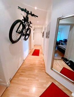 Zimmer frei Vollmöbliert mit Privatbalkon Berlin Top Lage - Berlin Charlottenburg-Wilmersdorf