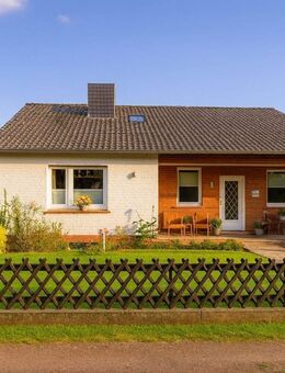 Ein- bis Zweifamilienhaus auf großzügigem Grundstück und vielseitigen Nutzungsmöglichkeit in Rheine - Rheine