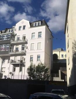 WG-geeignete, große 3 Zimmer, Küche, Bad, Wohnung in der Oberstadt - Siegen (Universitätsstadt)