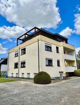 Vermietete 2-Zimmer-Wohnung mit Carport in Bad Pyrmont-Holzhausen - Bad Pyrmont