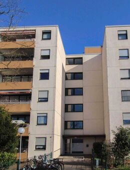 Kurzfristig beziehbar: 4-Zi.-ETW mit Balkon und Stellplatz in Linkenheim-Hochstetten - Linkenheim-Hochstetten