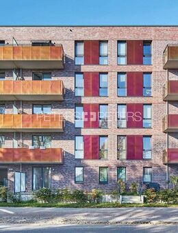 + Zuhause ist es am schönsten + - Hamburg