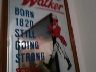 RARES FÜR BARES ORIGINAL JHONINE WALKER BORN 1820STILL GOING STRONG SCOTCH WISKY SPIEGEL für 50€ zu verkaufen - Radolfzell (Bodensee)