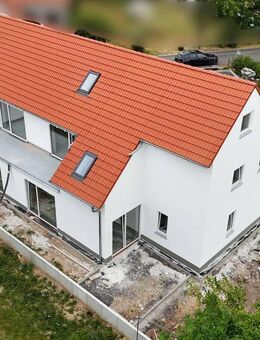Hünfeld-Oberrombach: Während andere noch suchen: Schlüsselfertige Kapitalanlage mit 4 Wohneinheiten und Steuerbonus - Hünfeld (Konrad-Zuse-Stadt)