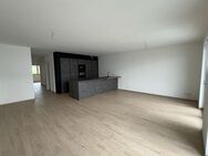 Helle, moderne und hochwertige 2-Raum Wohnung mit Balkon in Langerwehe - Langerwehe
