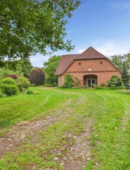 Großes Bauernhaus in ruhiger Lage mit sanierter Wohnung und XXL Ausbaureserve und Wald - Steyerberg