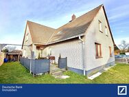 Großzügiges Zweifamilienhaus in ruhiger dennoch zentraler Lage in Langenhagen ! - Langenhagen