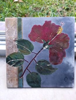 Hibiskus - Wandbild aus Keramik - Handarbeit - mit Aufhängung - 21,5 x 21,5 cm - - Hamburg