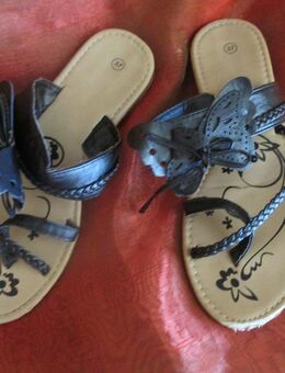 3D Schmetterling * Butterfly * Riemchen * Zehentrenner * Zehenteiler * Flip Flop * Schläppchen * Schlappen * Sandalen * Sandaletten * Gr. 37/ 4 * schwarz * - Riedlingen
