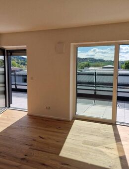 Traumhafte Dachterrasse: Zentrale Penthouse-Wohnung - Deggendorf