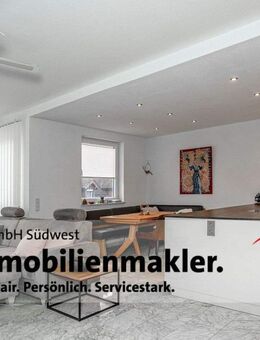 KN-Paradies: 4-Zi.-ETW im 3.OG mit Aufzug, Einbauküche, Balkon zzgl. großem TG-Stellplatz - Konstanz