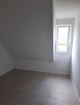 Moderne 2 ZKB-Wohnung im Dachgeschoss, Friesenweg, Alfhausen - Alfhausen
