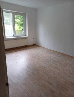 2-Zimmer Wohnung in ruhiger Lage und grünem Umfeld - Wurzbach