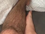 Gebe gerne footjob heute in Köln Porz - Köln Zentrum