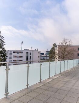 Jetzt zum Vorteilspreis: Moderne 4-Zimmer-Penthauswohnung in Fürth - Fürth
