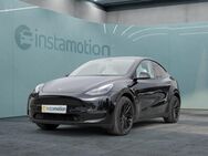 Tesla Model Y, LONG RANG DUAL AWD, Jahr 2021 - München