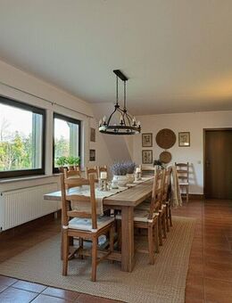 Großes Einfamilienhaus mit Doppelgarage in Griebenow - Süderholz