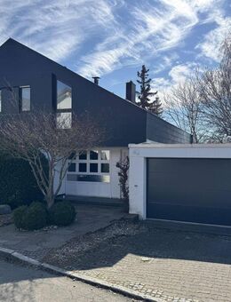 Großzügiges Wohnhaus in Sindelfingen mit vielseitigen Nutzungsmöglichkeiten wird frei! - Sindelfingen