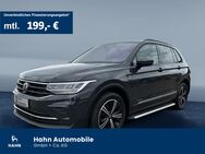 VW Tiguan, 2.0 TDI Life, Jahr 2021 - Schorndorf (Baden-Württemberg)