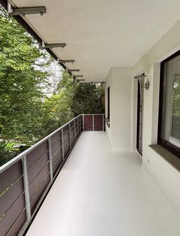 Sanierte, Großzügige Wohnung in grüner Lage! - Hamburg