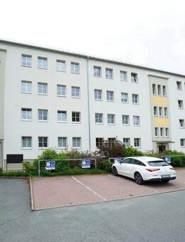 renovierte 2-Zimmer-Erdgeschosswohnung mit ebenerdiger Dusche - Plauen