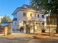 MODERNISIERTE LUXUSVILLA MIT POOL ?IN BEGEHRTER LAGE IN LICHTERFELDE WEST - Berlin