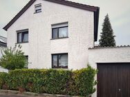 Sonnige 4 Zimmer Wohnung mit Gartenteil, Garage und Hobbyraum - Korntal-Münchingen