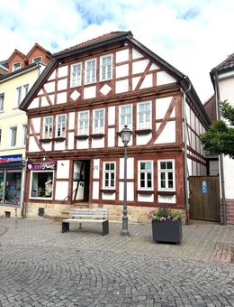 Ein Haus mit Geschichte - liebevoll saniertes Wohn- und Geschäftshaus mit besonderer Ausstrahlung - Hünfeld (Konrad-Zuse-Stadt)