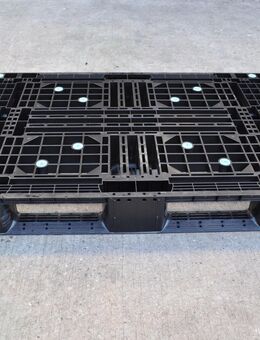 Angebot! Kunststoffpaletten 110x110x14  Brennholzlagerung, Schwerlast 3500 kg - Rednitzhembach