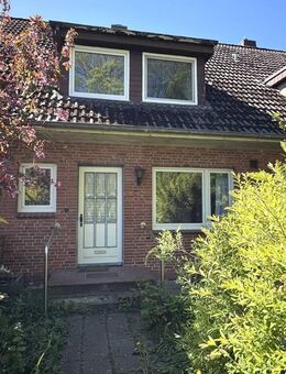Zum Wachküssen: Reihenmittelhaus in attraktiver Husumer Lage. - Husum (Schleswig-Holstein)