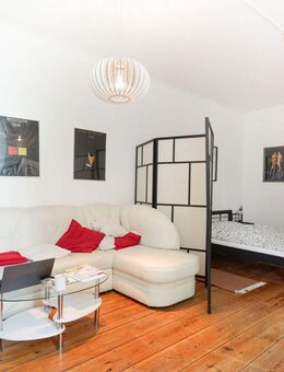 Ideale Kapitalanlage oder City-Apartment - 1 Zimmer im gepflegten Altbau - Berlin