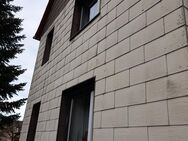 Einfamilienhaus mit großen Grundstück und Nebengelass nahe Gera, für Käufer die das Ländliche lieben zu verkaufen - Gera