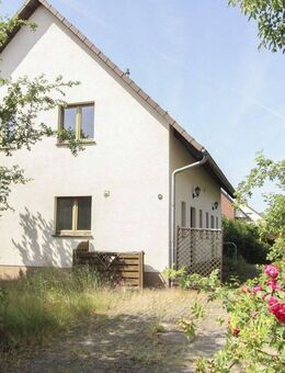 Ein Haus, viele Möglichkeiten: Zweifamilienhaus in ruhiger Lage in Flechtingen - Flechtingen