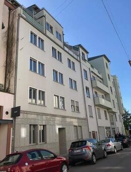 Schöne 2,5 Zimmer Wohnung in Alt Saarbrücken - Saarbrücken