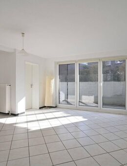 Investitionschance im Kurort: Sanierungsbedürftige Souterrain-Wohnung mit Charme - Bad Zwischenahn