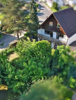 Naturnah Wohnen: Hinterhaus mit großem Grundstück und Ausbaupotenzial - Walzbachtal