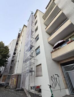 Zentral und geräumig in Wedding wohnen: 2-Zi-Whg mit Balkon zur Miete - Berlin