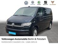 VW T6 Multivan, 2.0 TDI 1 "Family", Jahr 2020 - Berlin