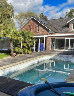 Luxuriöses Einfamilienhaus mit Pool, High-End-Technik & flexibler Raumgestaltung in Münster-Wienburg - Münster