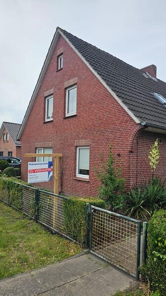 Einfamilienhaus mit Einliegerwohnung in Küstennähe