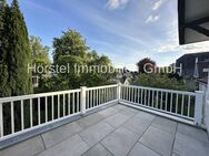 Exklusive, vollständig modernisierte 2 Zimmerwohnung mit großem Südbalkon in bester Wohnlage von Bergedorf - Hamburg