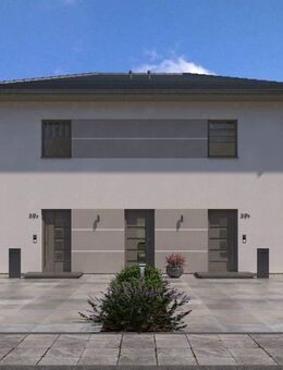 Haus mit 2 Haushälften ! Nur 475.000,-EUR für eine Haushälfte mit Grundstück in Strausberg Stadt ! - Strausberg