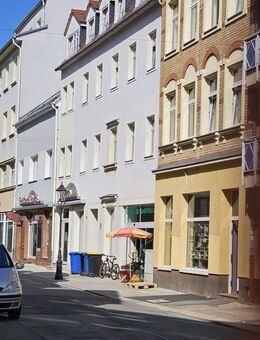 Helle 2-Zimmerwohnung mit Balkon im Zentrum von Zwickau - Zwickau